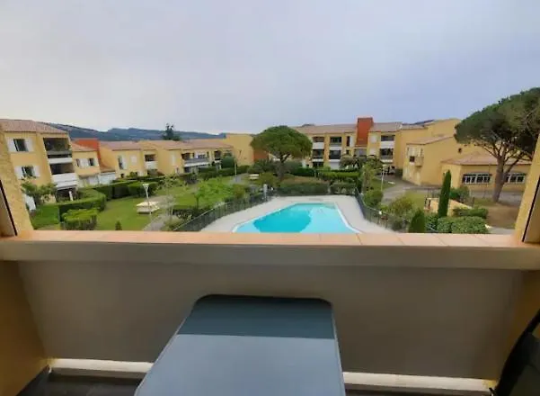 Appartement 4 Personnes Piscine Cassis 0*,